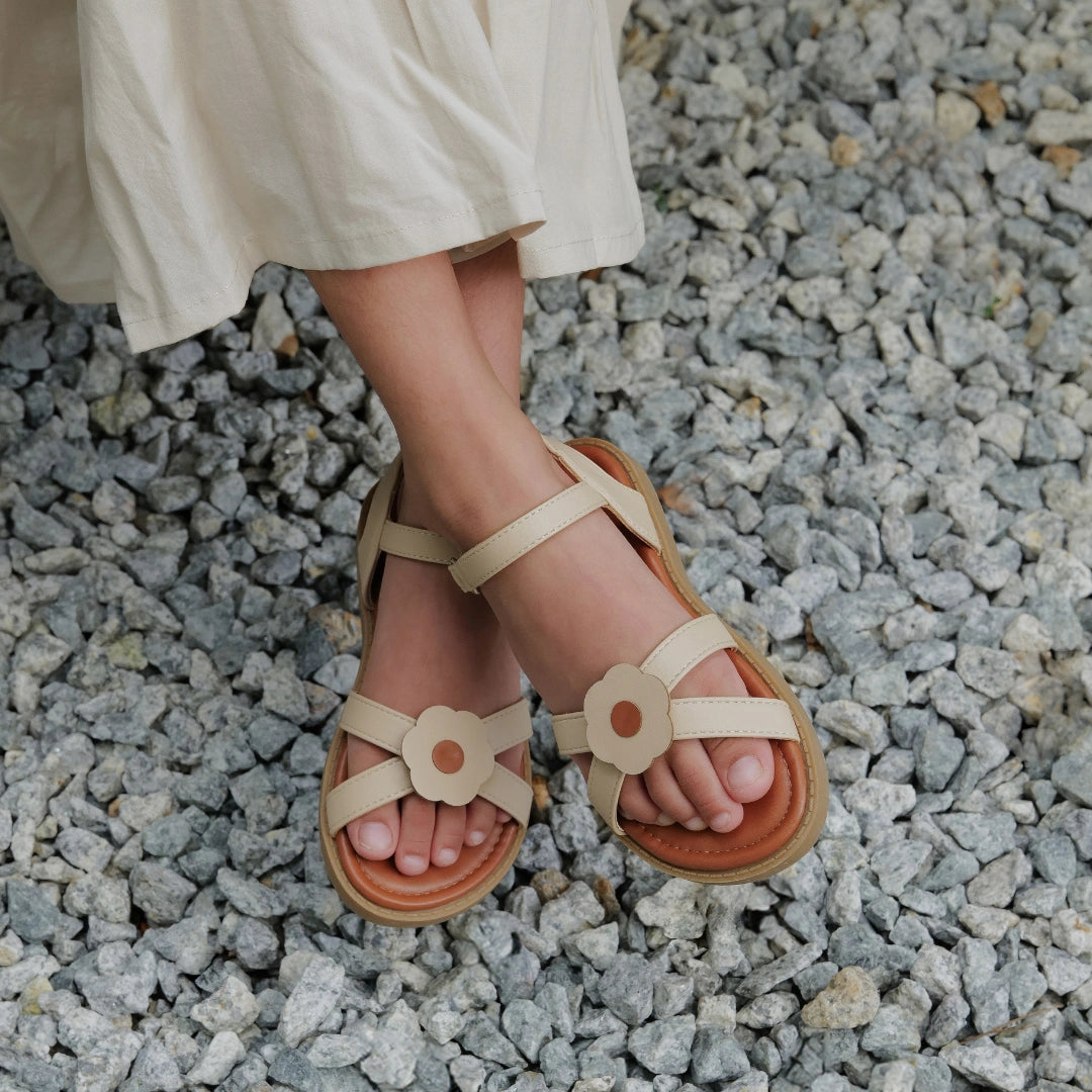 Mini Harmony Flats in Hana Beige